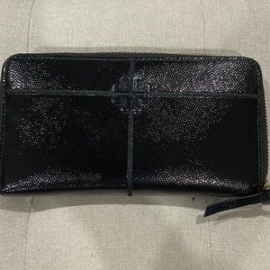 Tory Burch Continental Wallet